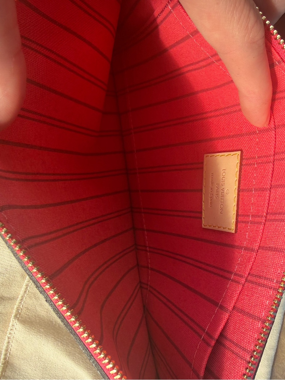 LV lmtd edition ramages neverfull pouch - Picture 9 of 10